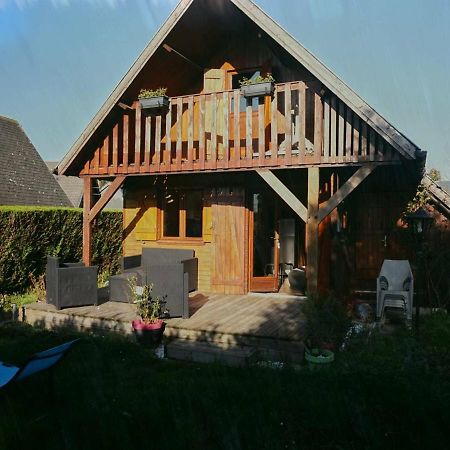 Chalet Avec Piscine Chauffee, Tennis Et Jardin Clos, A 1700M De La Plage De Cabourg - Fr-1-465-22 المظهر الخارجي الصورة