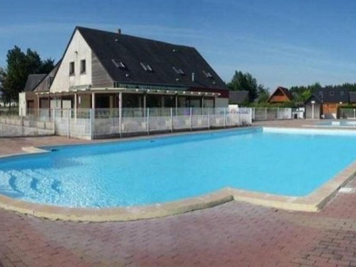 Chalet Avec Piscine Chauffee, Tennis Et Jardin Clos, A 1700M De La Plage De Cabourg - Fr-1-465-22 المظهر الخارجي الصورة